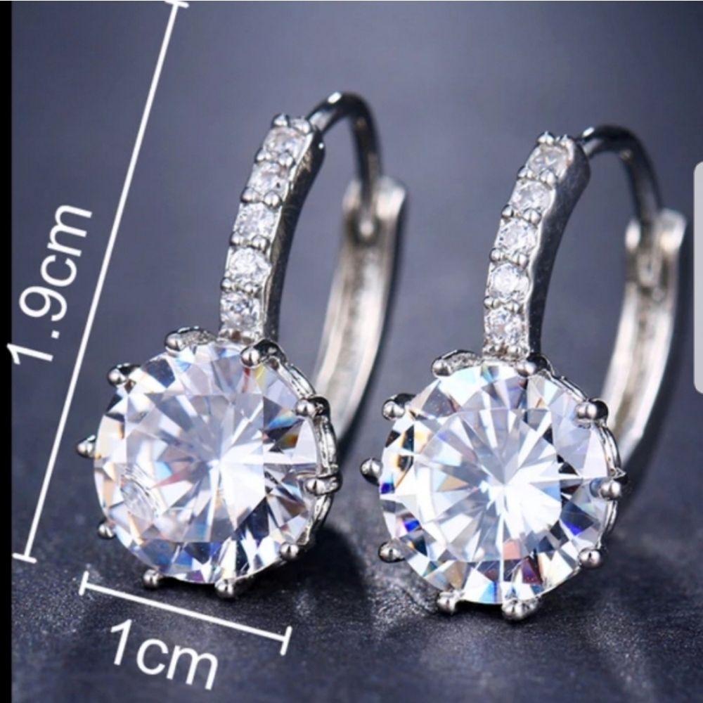 Swarovski Elements Drop Earrings NWT - Picture 9 of 10
